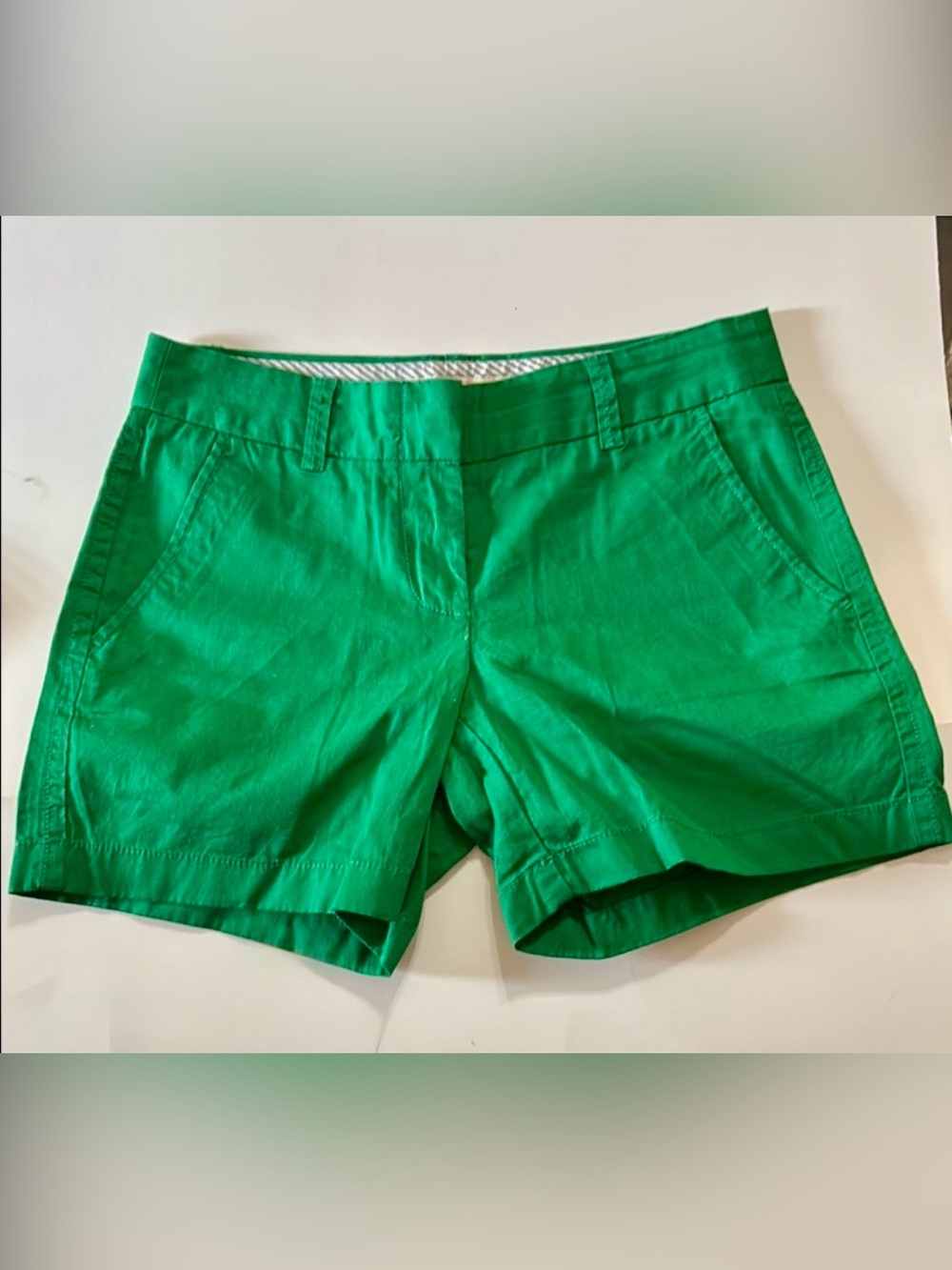 J. Crew Green Bermudas Stylish Comfortable Shorts size 00